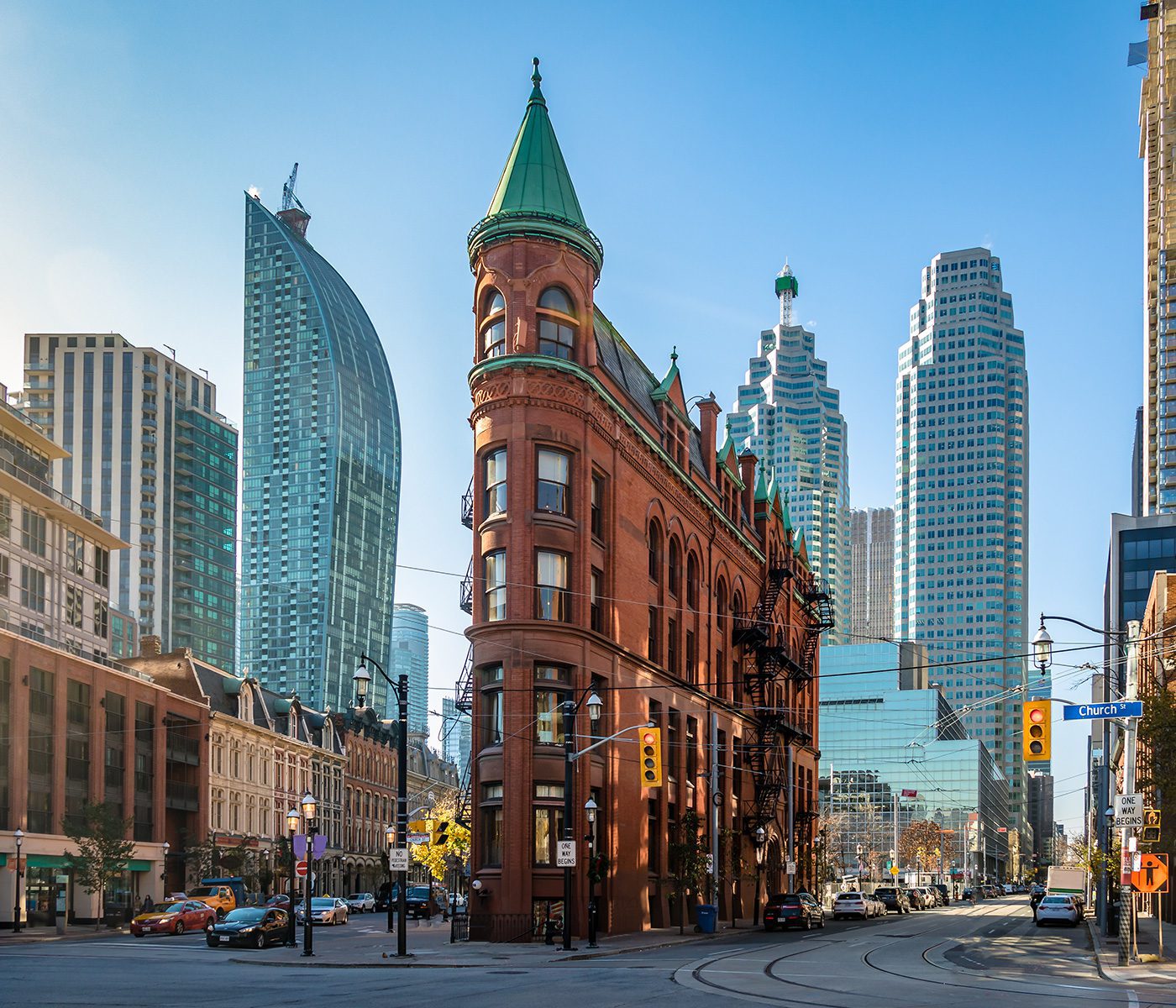 Top 10 Must-Visit in Toronto