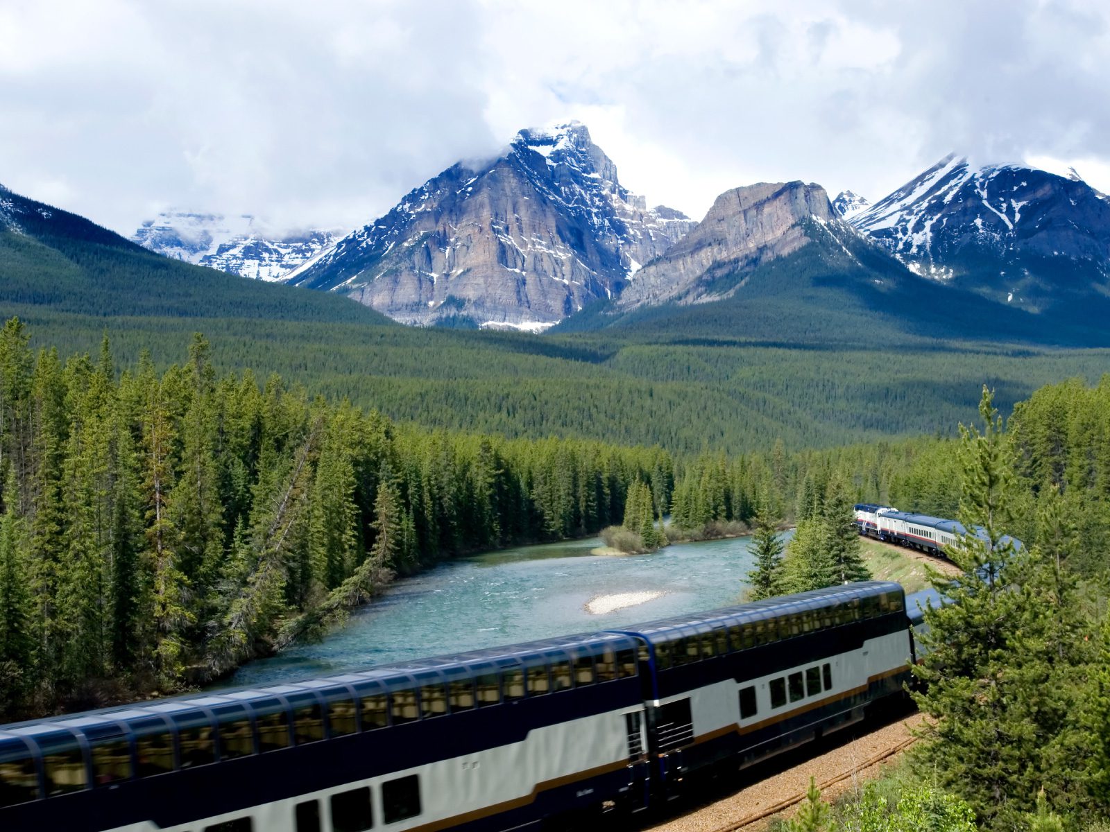 Поезд Rocky Mountaineer интерьер